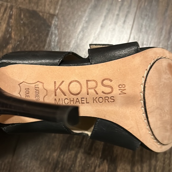Michael Kors Black High heels - Picture 5 of 5